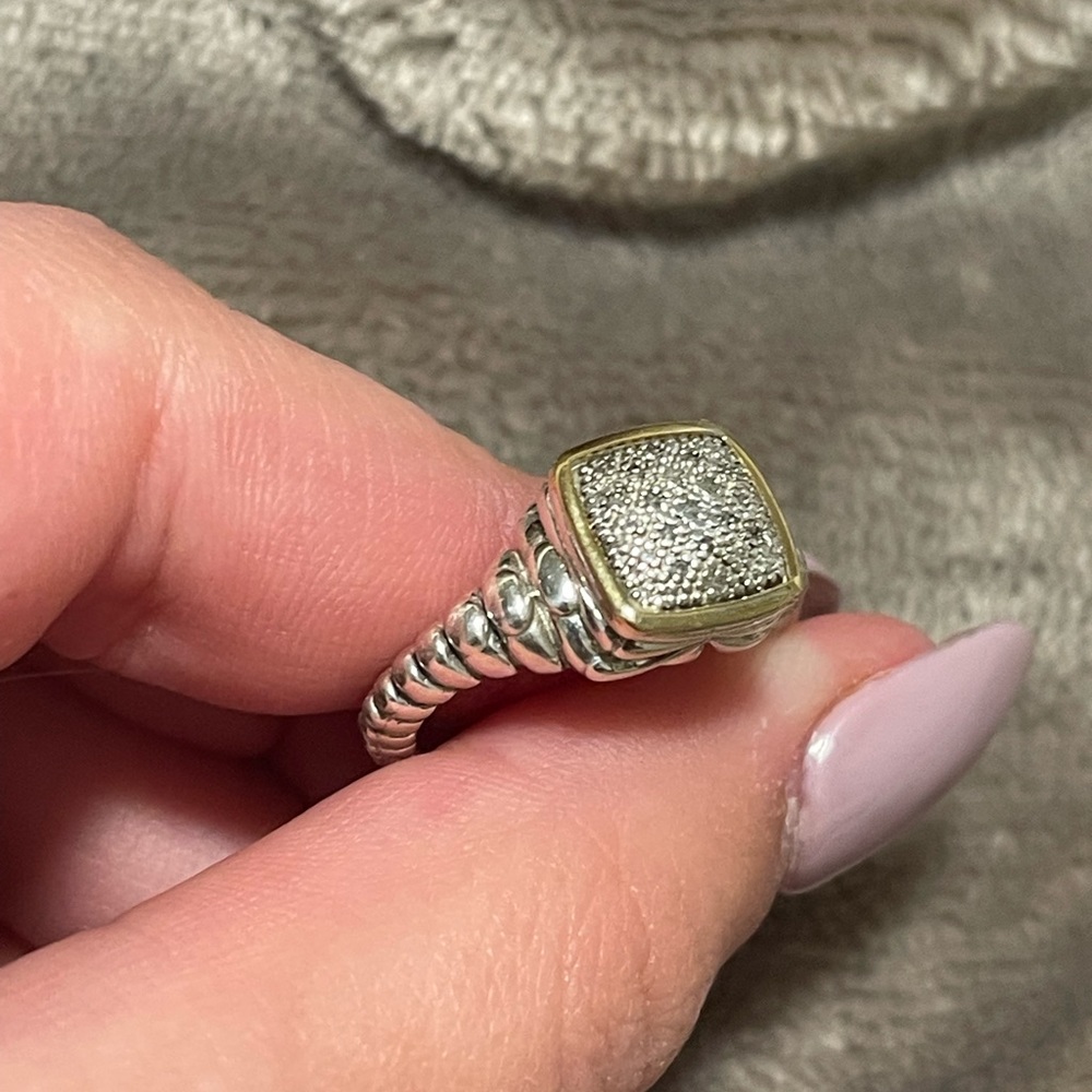 Ring - Picture 5 of 6